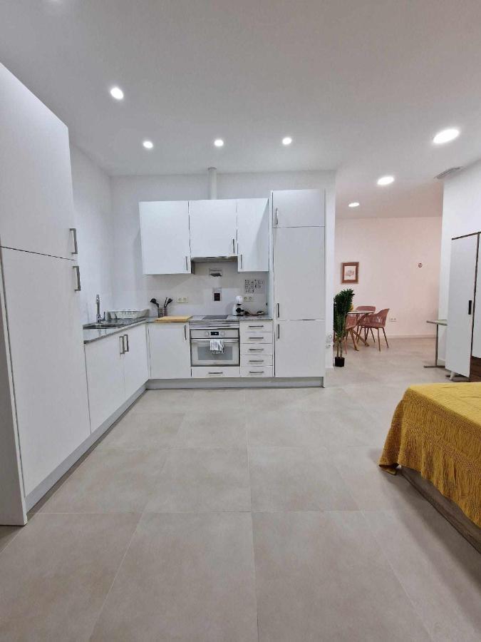 Moderno Apartamento 3 En Calle Marmoles Málaga Exteriör bild