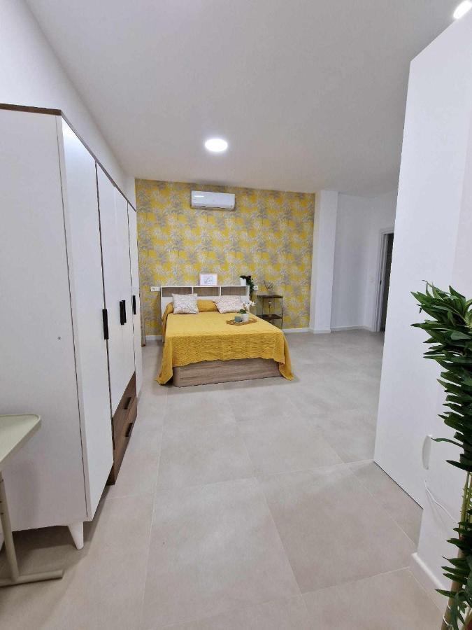 Moderno Apartamento 3 En Calle Marmoles Málaga Exteriör bild