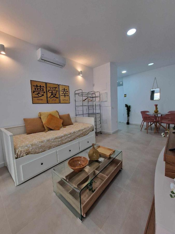 Moderno Apartamento 3 En Calle Marmoles Málaga Exteriör bild