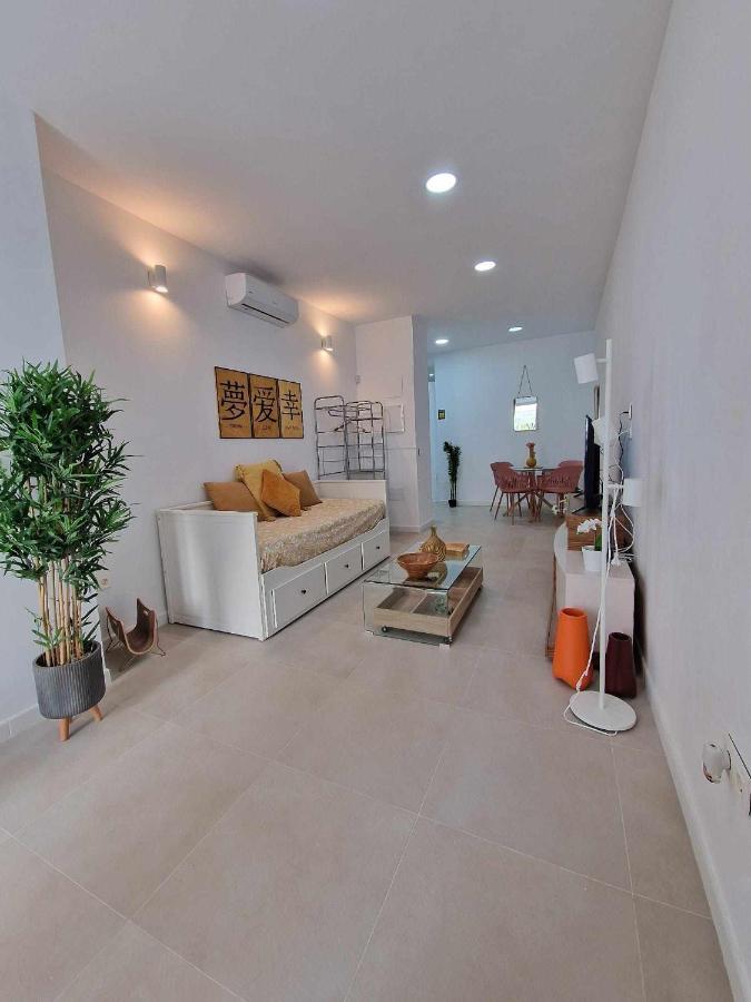 Moderno Apartamento 3 En Calle Marmoles Málaga Exteriör bild